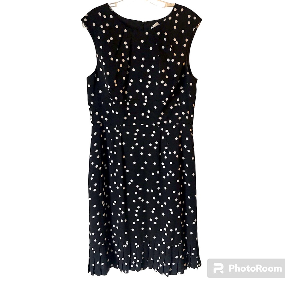 White House Black Market Polka Dot Dress Size 12 Sleeveless Shift Silk RN 111459